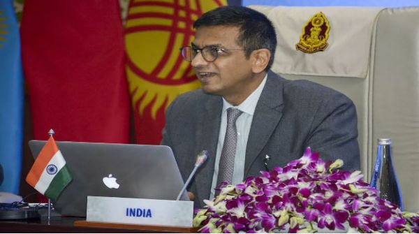 एससीओ के सदस्य देश आपस में करें न्यायिक सहयोग : चंद्रचूड़