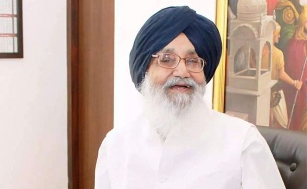  पंजाब के पूर्व सीएम प्रकाश सिंह बादल का निधन, दो दिन का राष्ट्रीय शोक