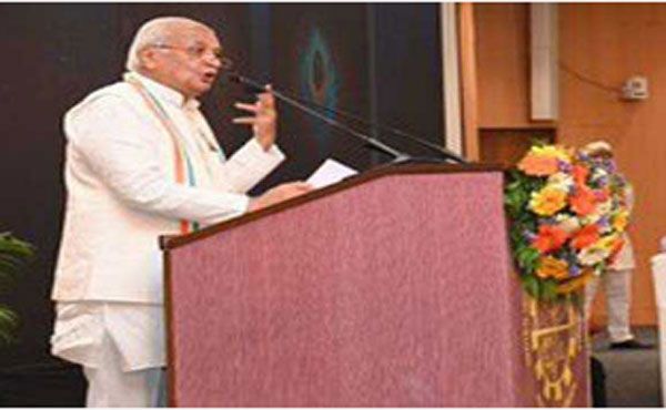 संस्कृत प्राचीन सभ्यता और उसकी मूल्य प्रणाली की संरक्षक रही : आरिफ मोहम्मद खान