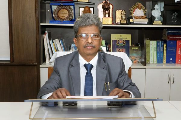 चंद्रयान-3 की सफलता देश के लिए गौरव की बात : प्रो. कारुण्&zwj;यकरा