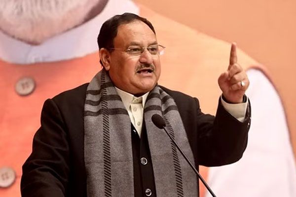 जेपी नड्डा ने शुरू किया भाजपा का चुनाव के लिए दीवार लेखन अभियान