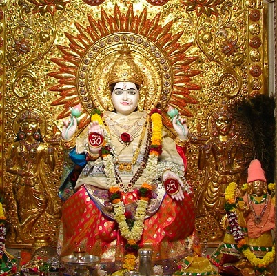 आज के व्रत, त्यौहार: वरलक्ष्मी पूजा