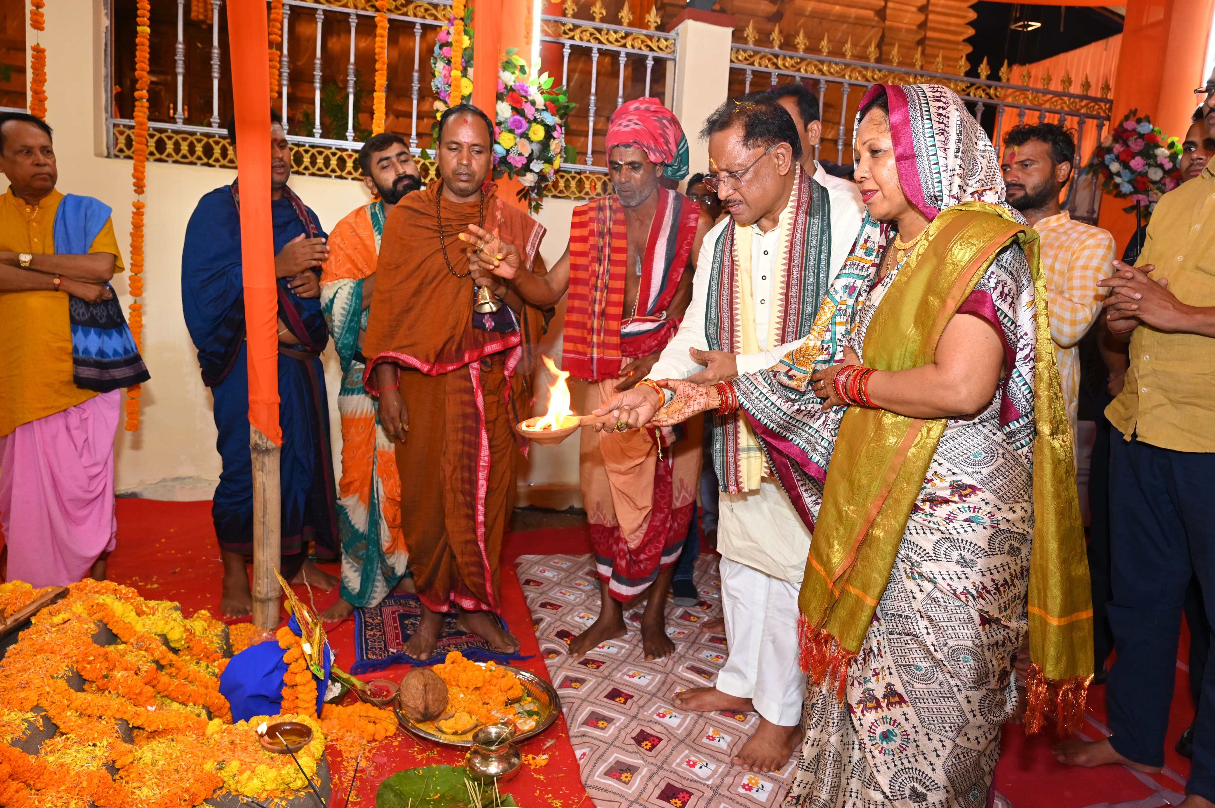 मुख्यमंत्री ग्राम दोकड़ा में भगवान जगन्नाथ मंदिर के प्राण प्रतिष्ठा कार्यक्रम में शामिल हुए