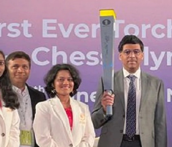 शतरंज ओलंपियाड टॉर्च रिले का तेलीबांधा चौक और नगरघड़ी चौक पर होगा भव्य स्वागत