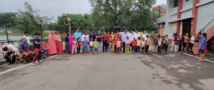 हॉकी के जादूगर ध्यानचंद के स्मृति में बच्चों के लिए रोचक खेलों का आयोजन