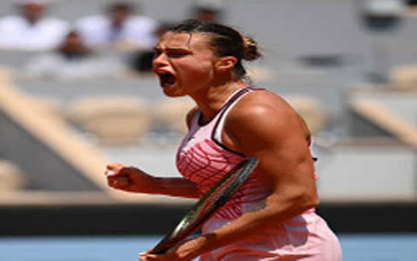 स्वितोलिना को हराकर सेमीफाइनल में पहुंचीं सबालेंका