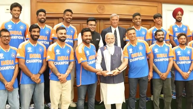 T-20 वर्ल्ड कप चैंपियंस ने की प्रधानमंत्री मोदी से मुलाकात