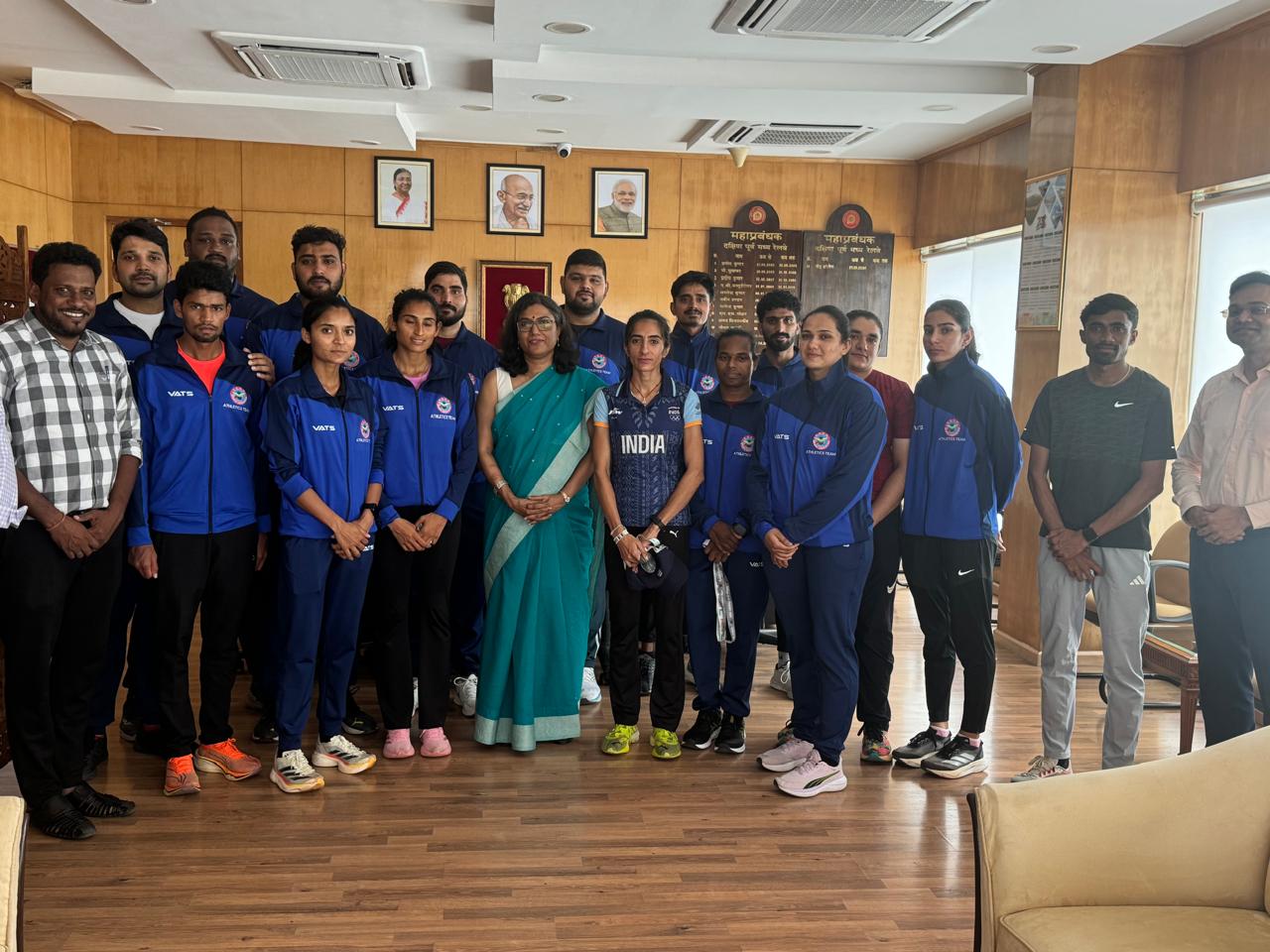 &ldquo;63 वें राष्ट्रीय ओपन एथलेटिक्स (महिला एवं पुरुष) चैंपियनशिप 2024 में भारतीय रेलवे की महिला टीम प्रथम स्थान एवं भारतीय रेलवे की पुरुष टीम &ndash; द्वितीय स्थान&rdquo;