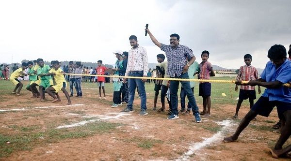 खेल मड़ई में संरक्षित जनजातियों के पारंपरिक खेलों का हो रहा प्रदर्शन