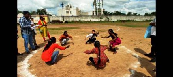 छत्तीसगढिय़ा ओलम्पिक : दूसरे दिन भी छत्तीसगढिय़ा पारम्परिक खेलों का हुआ आयोजन