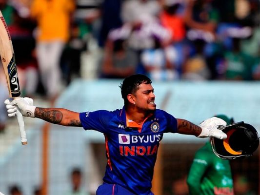 सबसे तेज दोहरा शतक लगाने वाले बल्लेबाज बने ईशान , क्रिस गेल को पीछे छोड़ा