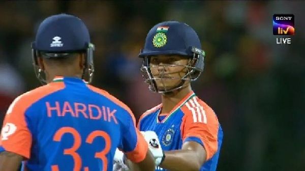 टी20 : भारतीय टीम ने दूसरे मैच में श्रीलंका को 7 विकेट से हराया