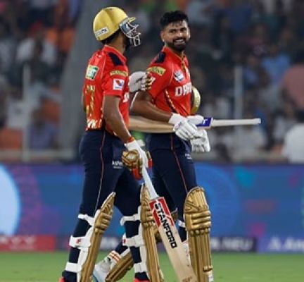 आईपीएल : शतक के मुहाने पर अटक गए 'चैंपियन' कप्तान !