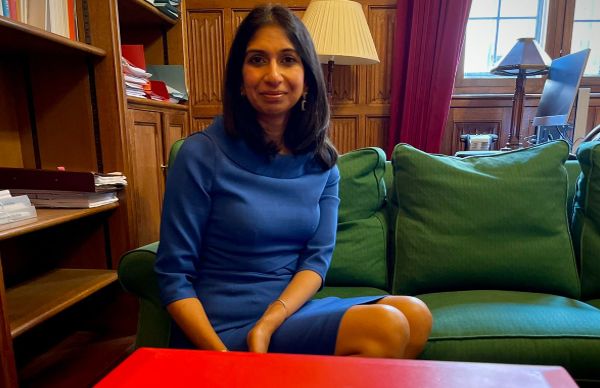  कौन हैं सुएला ब्रेवरमैन? जो हो सकती हैं ब्रिटेन की कैबिनेट में शामिल, जानिए क्या है भारत से नाता?