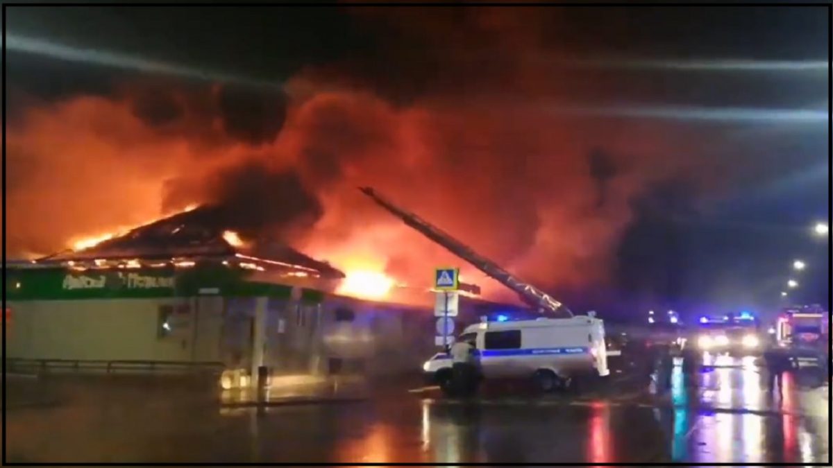 15 की मौत : कैफे में लगी आग, रेस्क्यू टीम ने 200 लोगों को बचाया; सिगरेट जलाने वाली गन से फैली आग