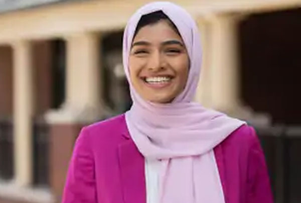 US मिड टर्म इलेक्शन में भारतवंशी नबीला सैयद संसद में सबसे कम उम्र की मेंबर बनीं