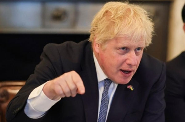 ब्रिटेन के पूर्व पीएम ने पाटीर्गेट कांड में संसद को गुमराह करने की बात मानी