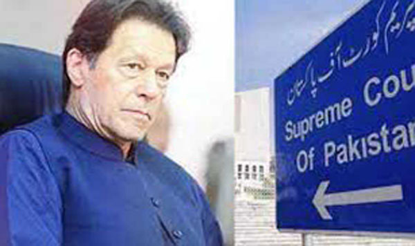 क्वेटा हत्याकांड मामले में इमरान को आत्मसमर्पण का निर्देश: सुप्रीम कोर्ट