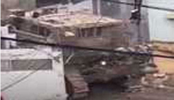 वेस्ट बैंक में शरणार्थी शिविर में झड़प, 12 फिलिस्तीनियों, एक इजरायली अधिकारी की मौत