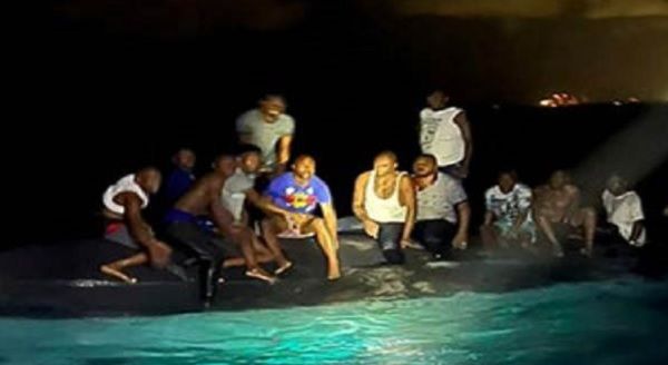 बहामास द्वीप में 60 लोगों को लेकर जा रही नाव पलटी, 17 हैतियन शरणार्थियों की मौत