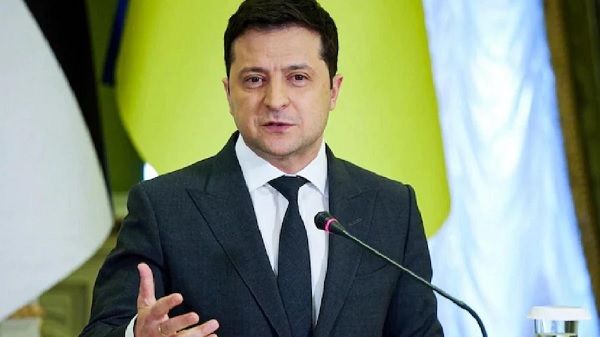 जॉनसन ने जेलेंस्की को चर्चिल पुरस्कार से सम्मानित किया