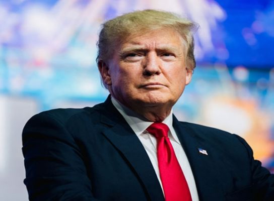 डोनाल्&zwj;ड ट्रंप की कंपनी पर न्&zwj;यूयार्क में मुकदमा शुरू