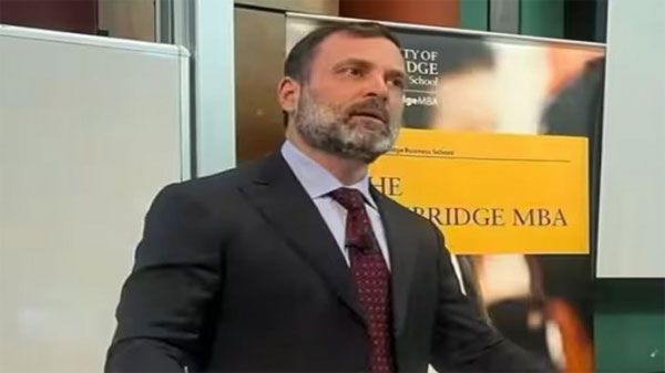 दुनिया भर के लोगों को सुनने का तरीका खोजने की जरूरत : राहुल गांधी