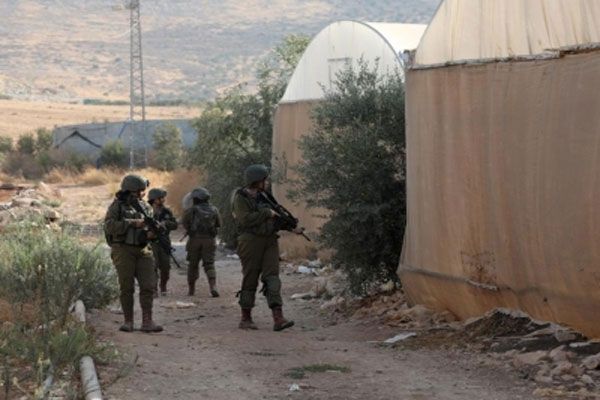  इजरायली अधिकारियों ने वेस्ट बैंक में फिलिस्तीनी स्कूल को ध्वस्त किया