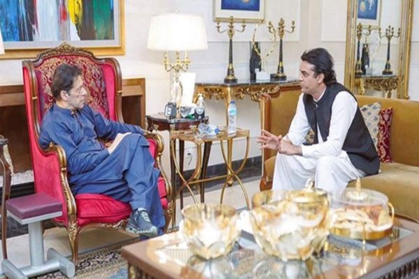 इमरान खान का करीबी सहयोगी नाै मई के दंगों के मामले में बना सरकारी गवाह