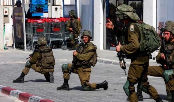 गाजा में संघर्ष-विराम की मांग को लेकर मीडियाकर्मियों ने किया प्रदर्शन