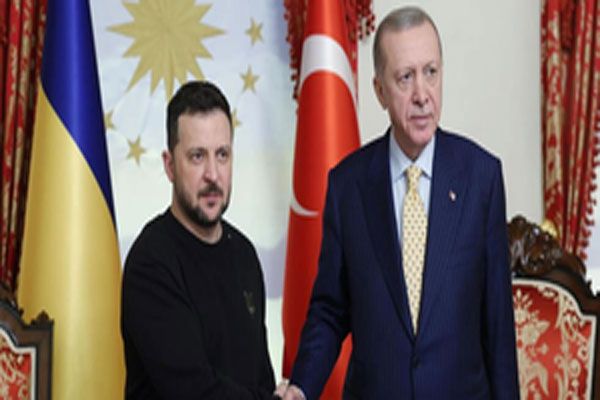 तुर्की के राष्ट्रपति ने की यूक्रेनी राष्ट्रपति जेलेंस्की से मुलाकात